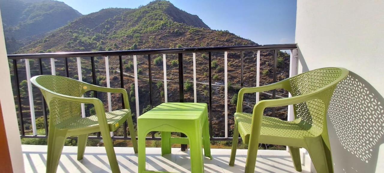 Parvatiya Homestay Mussoorie Buitenkant foto